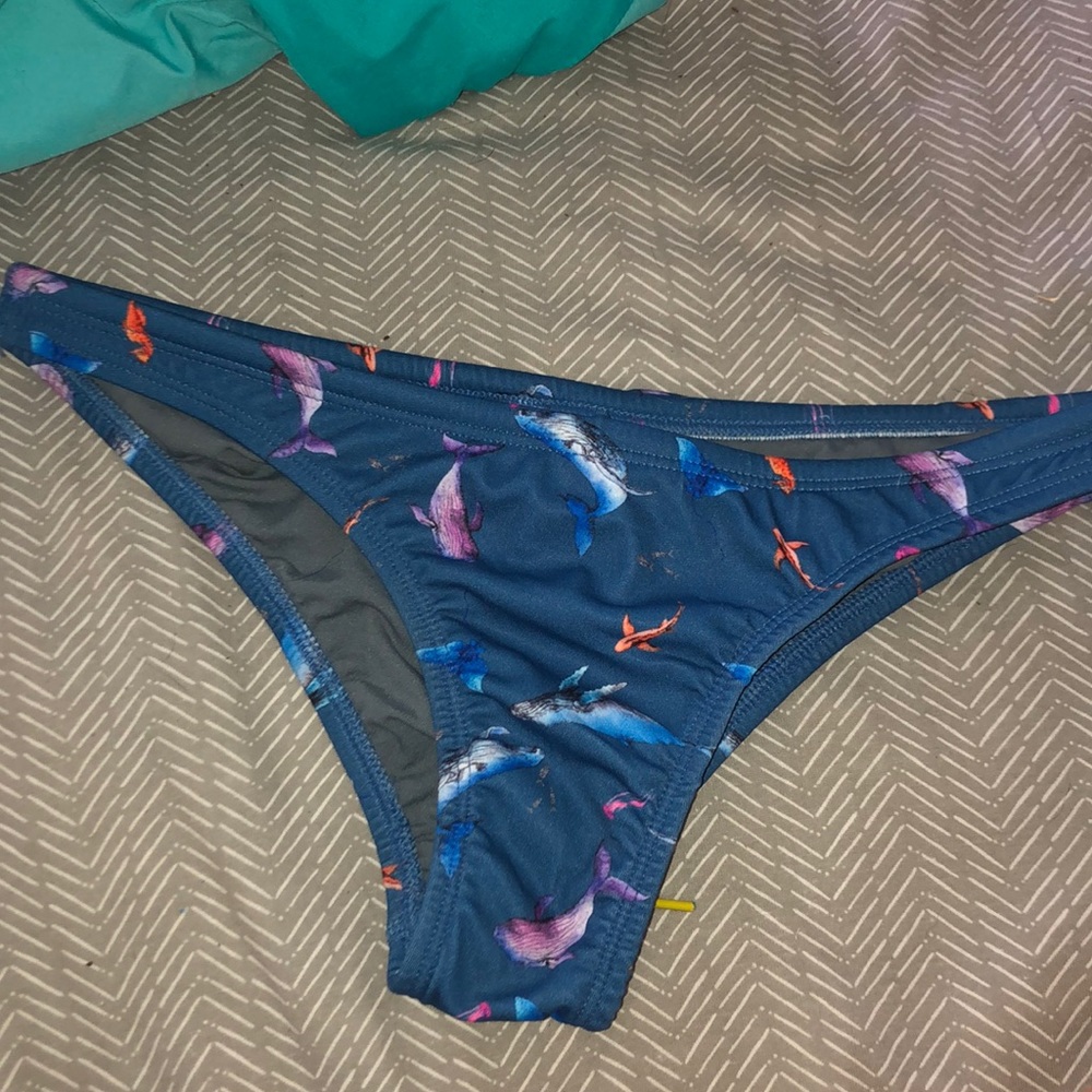 Jolyn Europe bottoms XL